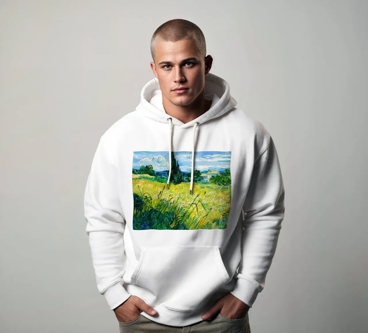 Campo di grano verde con cipresso 1889 felpa con cappuccio da ValerieArt