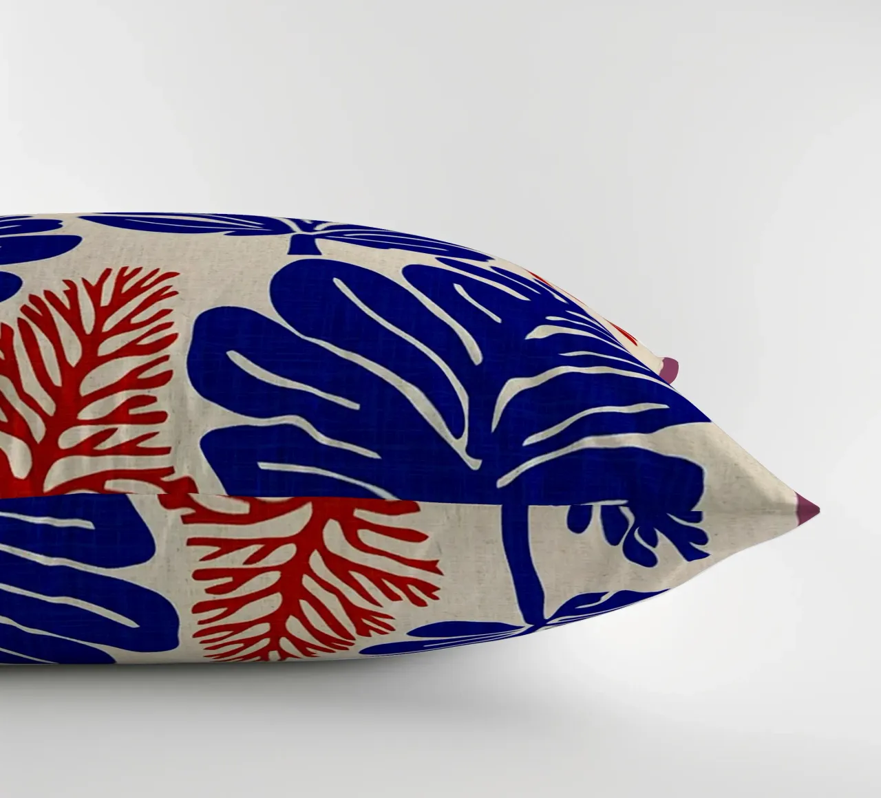 Foglie ritagliate retrò cuscino da VintageDesign