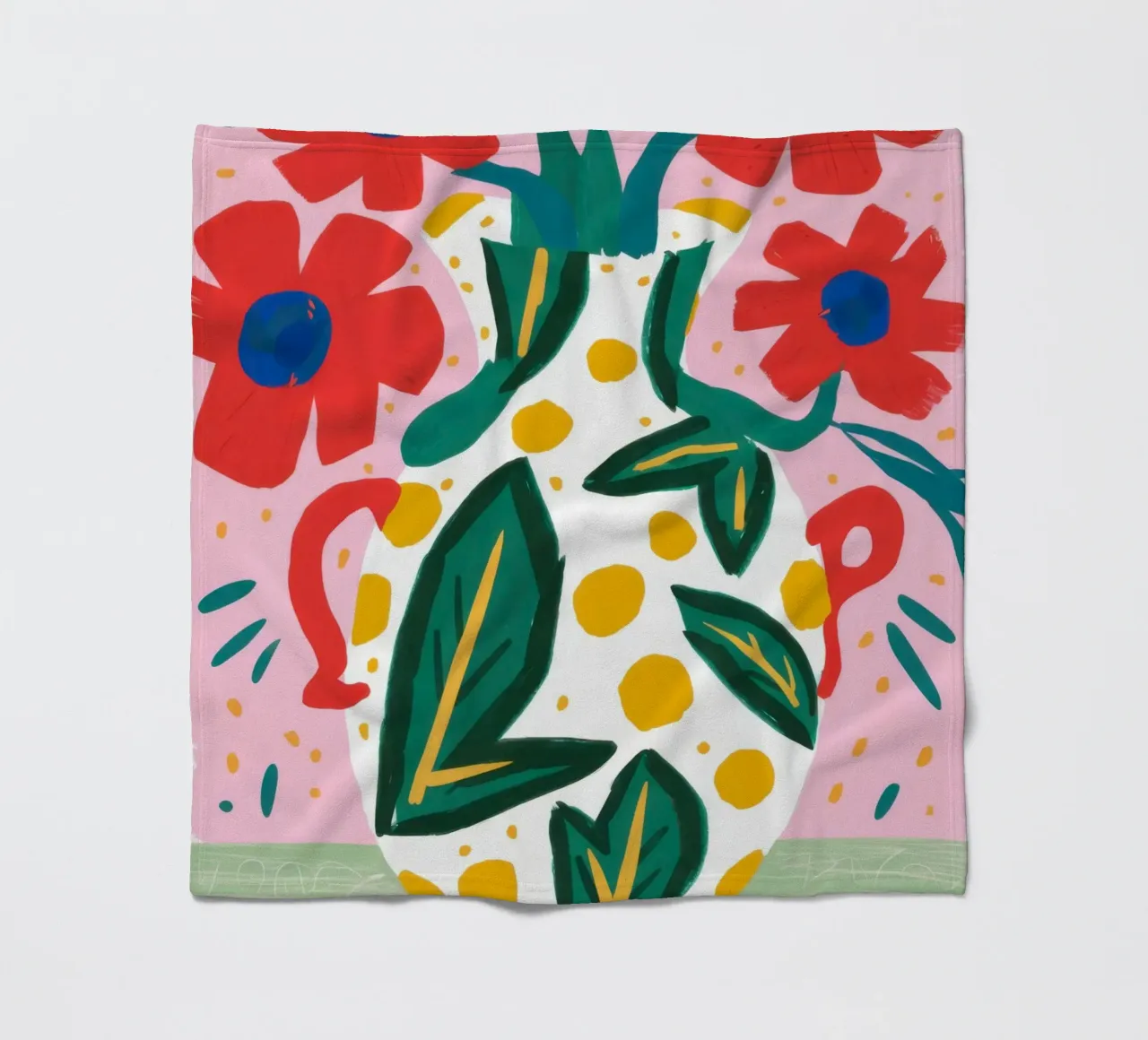 Mohnblumen in einer verzierten Vase Fleecedecke von Flock Reverie