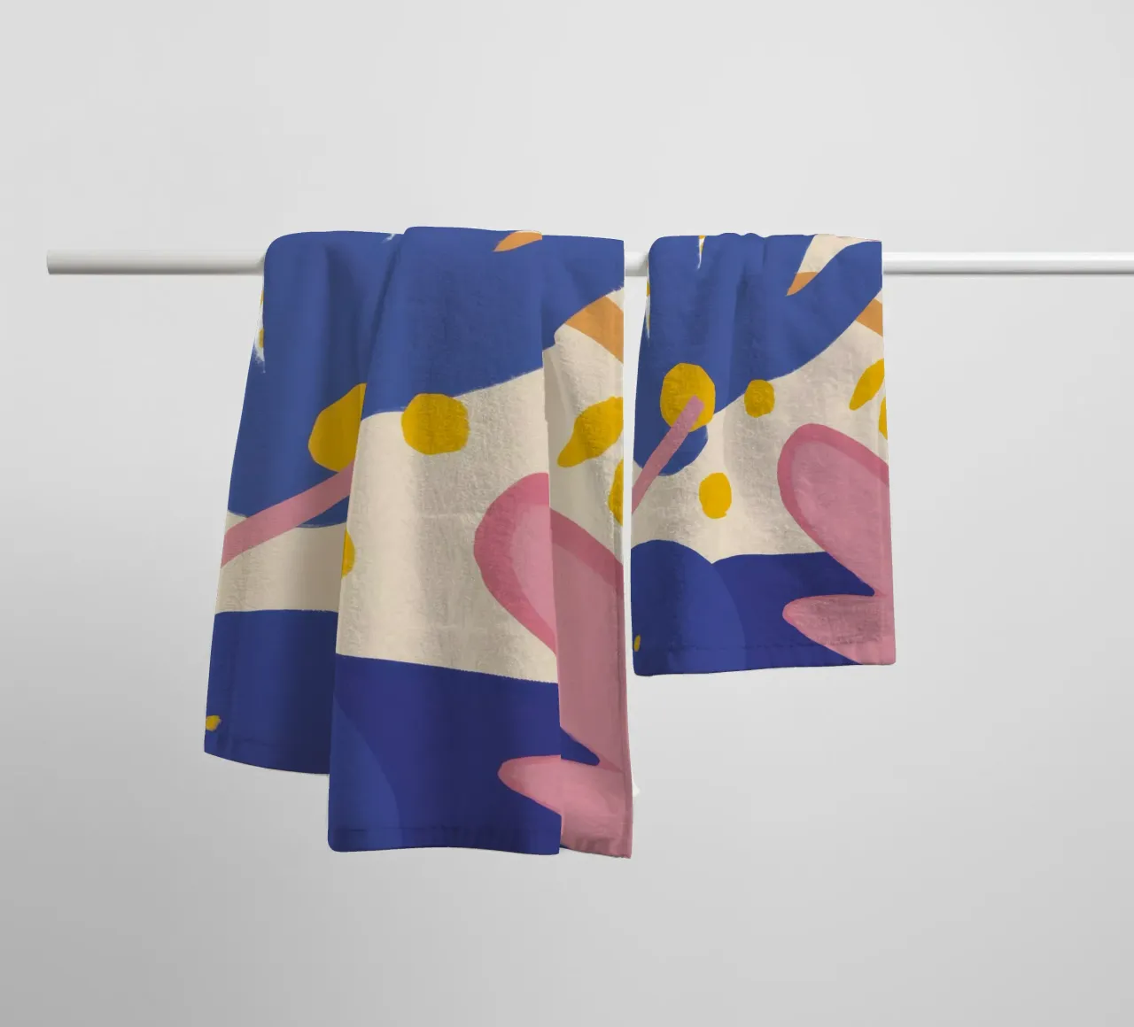 Forme astratte giocose asciugamano da bagno da Flock Reverie