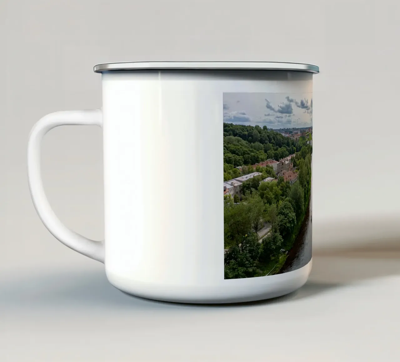 Veduta aerea di Vilnius, Lituania tazza in smalto da anderm