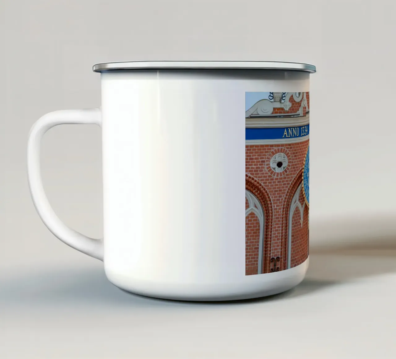 La Casa delle Teste Nere a Riga, Lettonia tazza in smalto da anderm