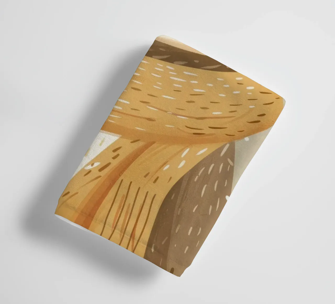 Un personnage paresseux portant une écharpe se détache d'une œuvre d'art neutre serviette de bain de DesignDoodle