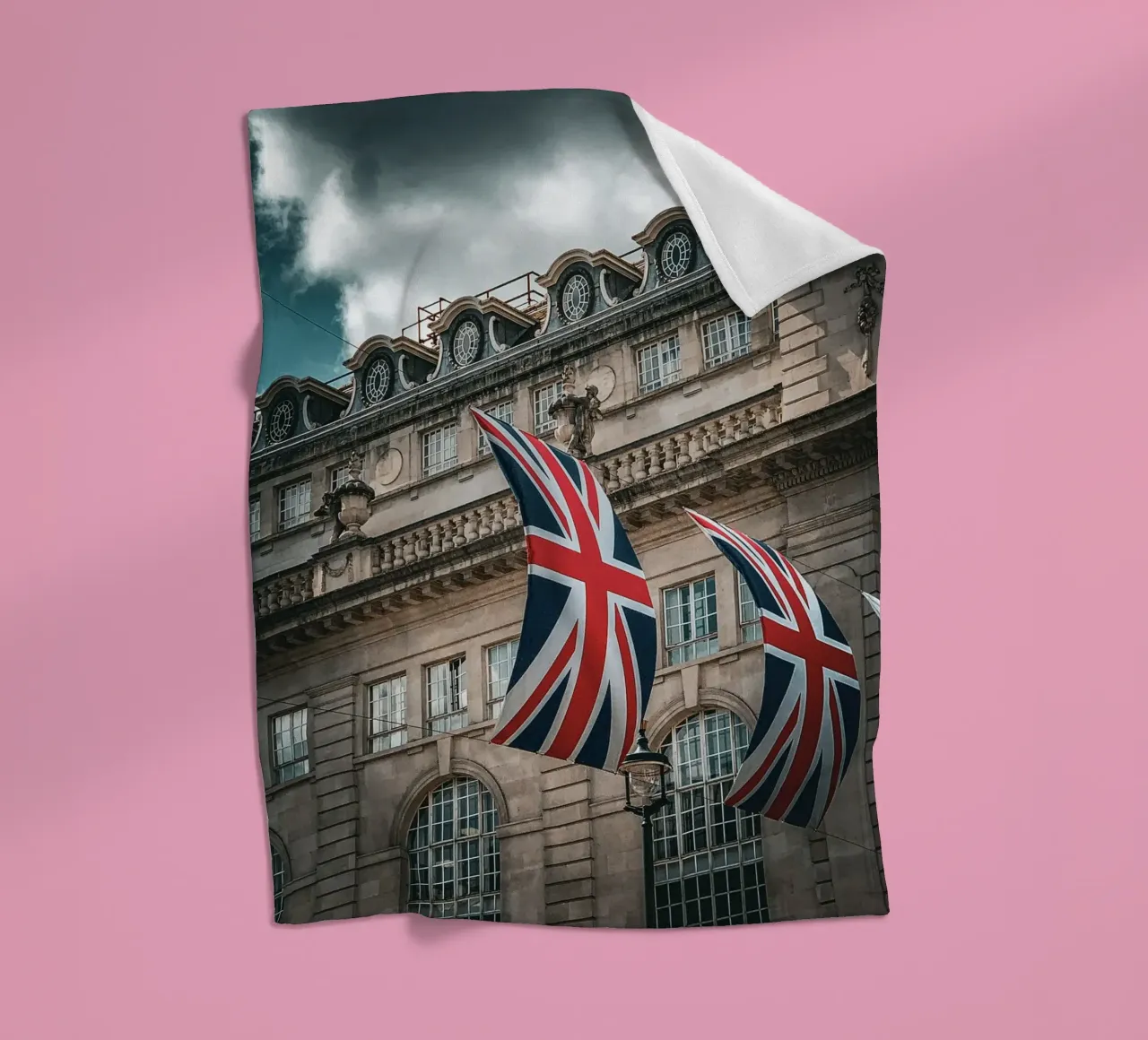 london coperta in pile da Jonas Klein