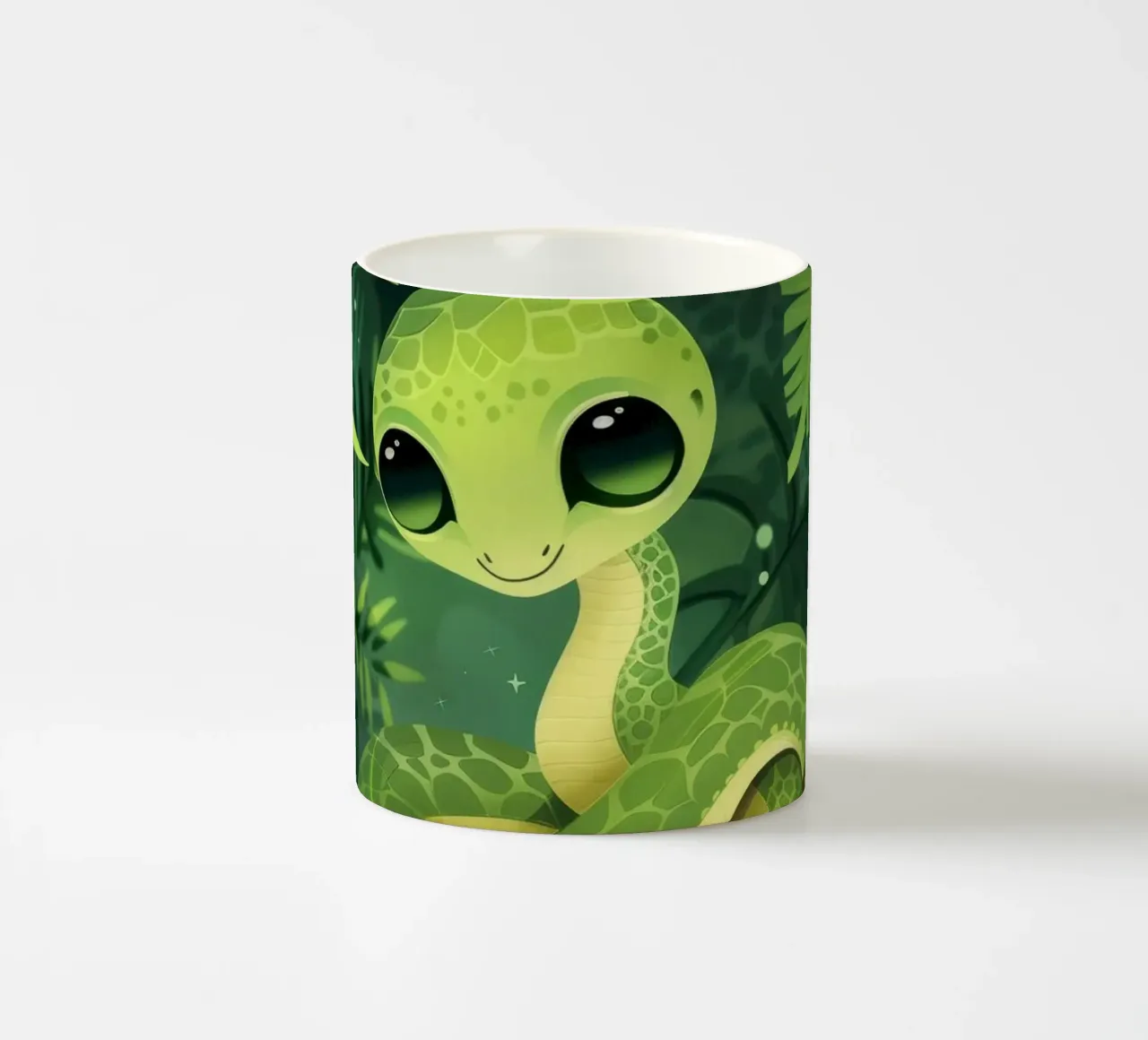 Giovane cucciolo di serpente che sorride nella notte della foresta tazza in ceramica da DesignDoodle