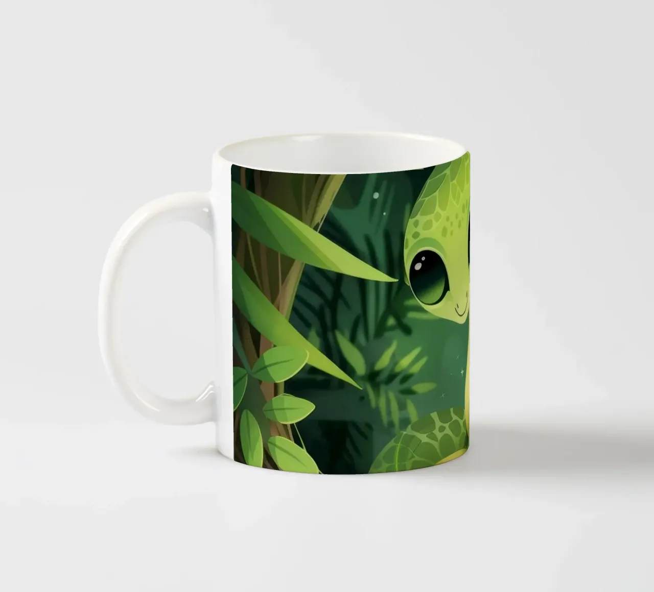 Giovane cucciolo di serpente che sorride nella notte della foresta tazza in ceramica da DesignDoodle