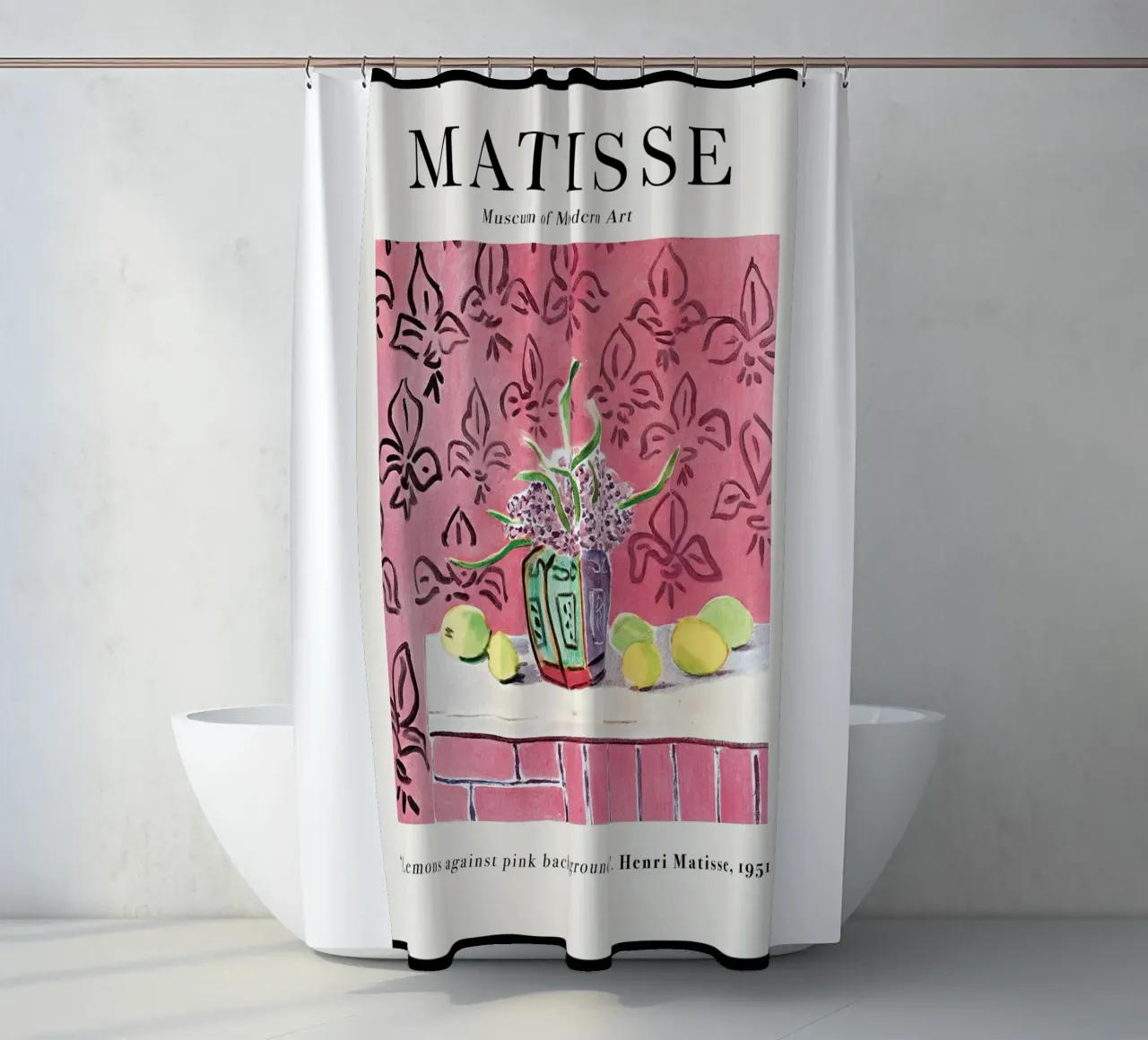 sul tavolo c'è un vaso di fiori e limoni tenda da doccia da sazkia art