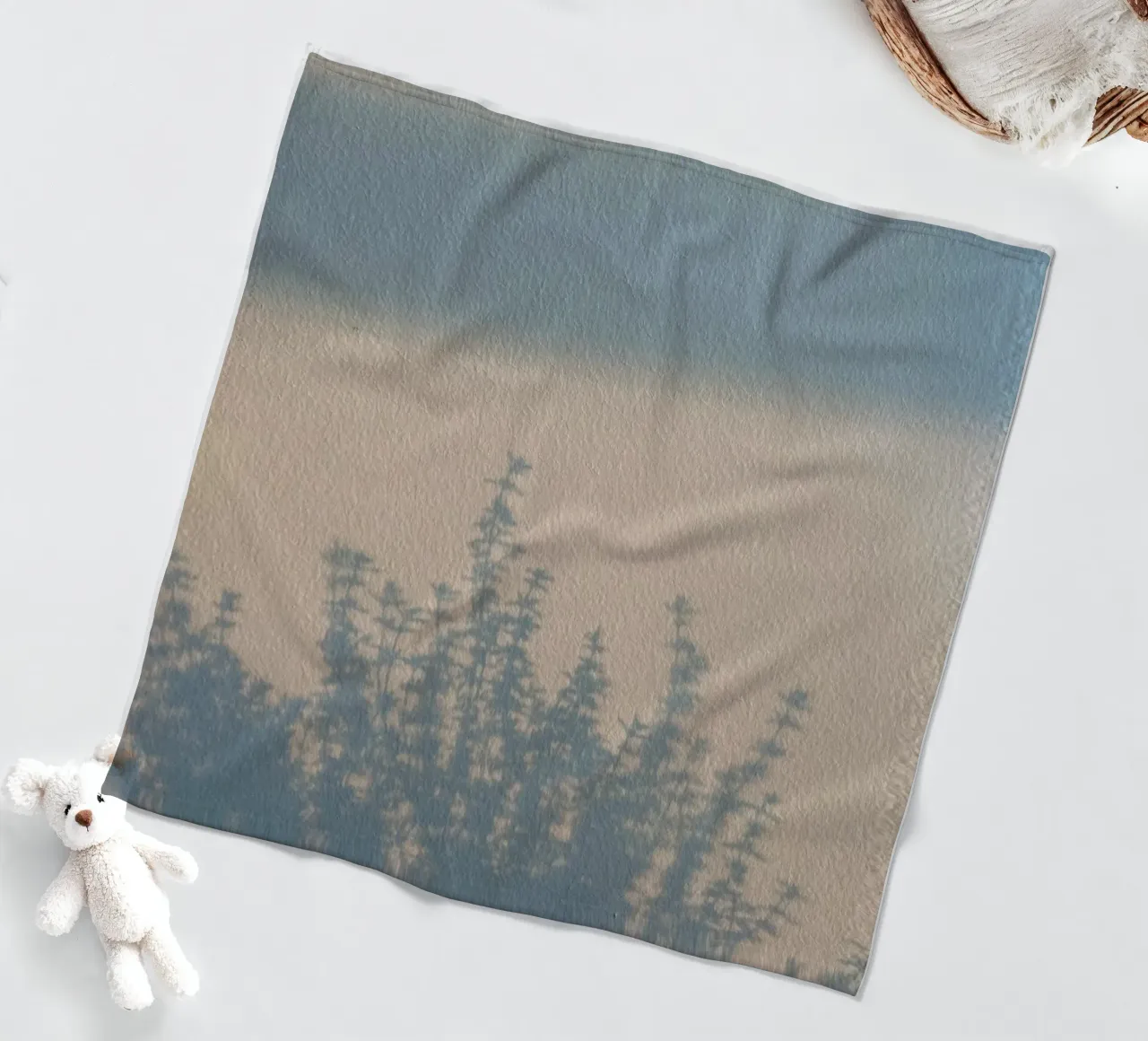 silhouette botanical coperta in pile da Histrol