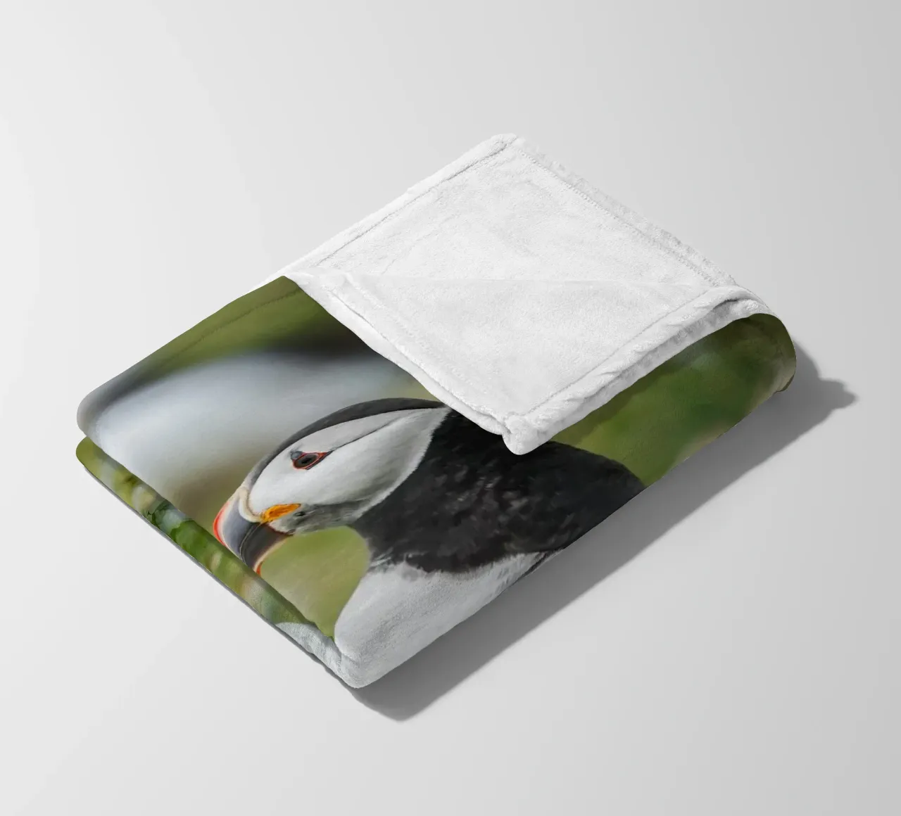 Puffin coperta in pile da Tom's Wildlife