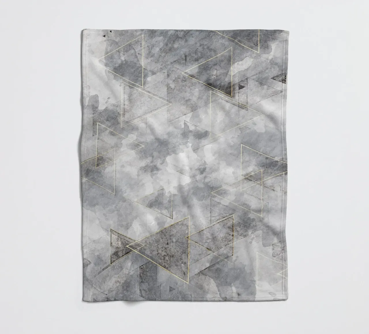 modern abstract art geometric triangles golden coperta in pile da vintageshop