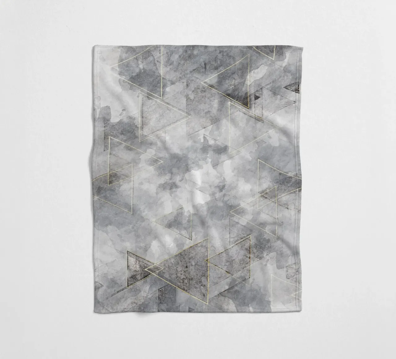 modern abstract art geometric triangles golden coperta in pile da vintageshop