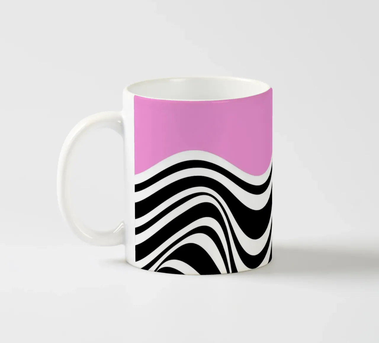 Bauhaus Wave - Optische Kunst in Roze & Zwart keramische mok van Studio Vibe