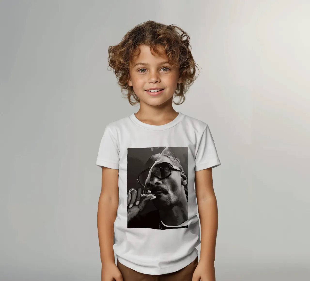 Snoop Dogg kids t-shirt by vanhesling