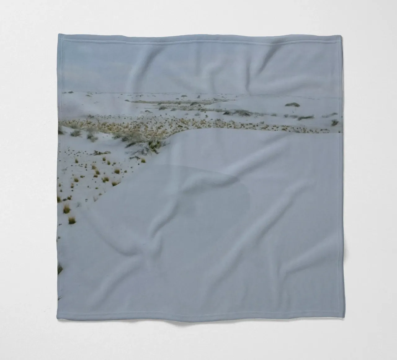 dune di sabbia coperta in pile da Earthly Visions