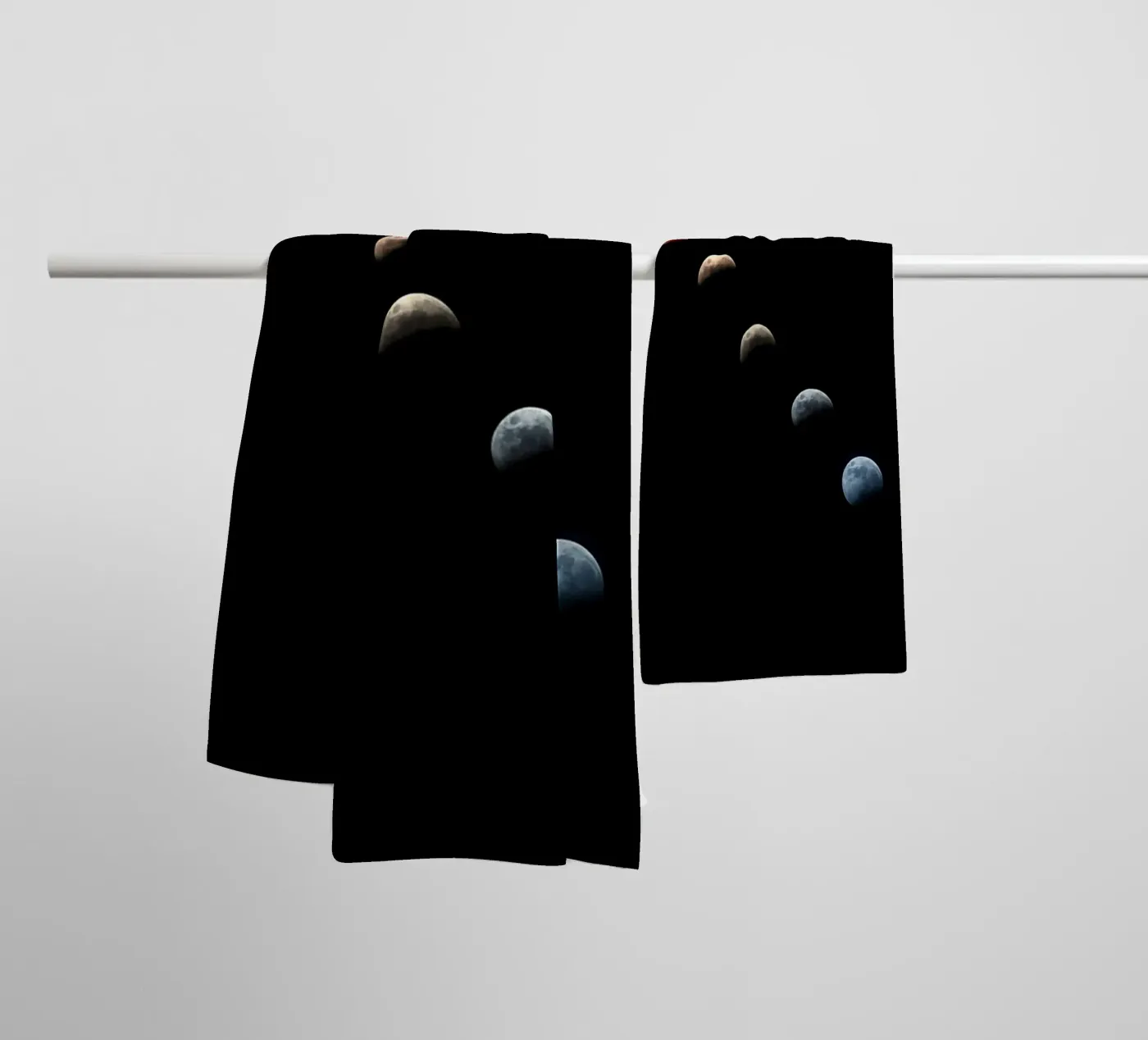 maan maansverduistering badhanddoek van Earthly Visions