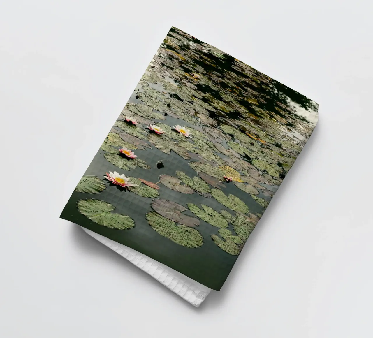 ninfee ninfee canovaccio da cucina da Earthly Visions