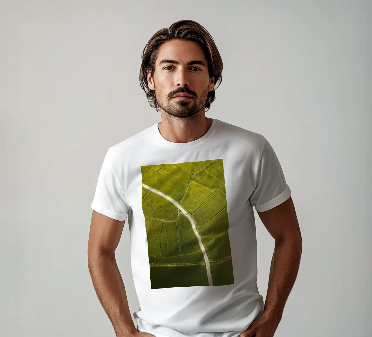 vue aérienne d'une rizière t-shirt de Earthly Visions