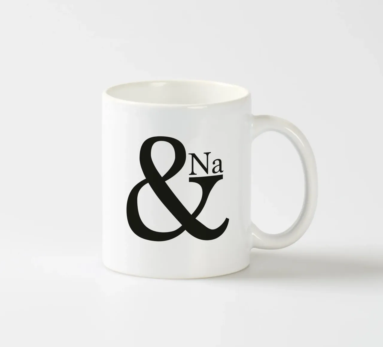 Na und tazza in ceramica da Flo Klein