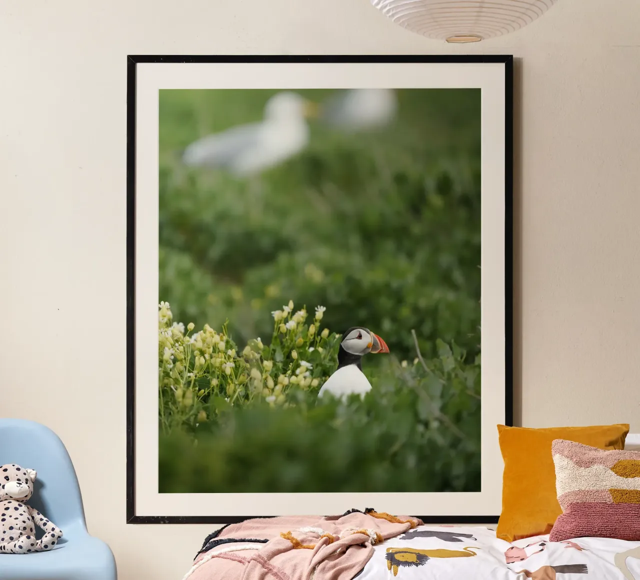 Puffin in flower fields hahnemühle by Tom's Wildlife
