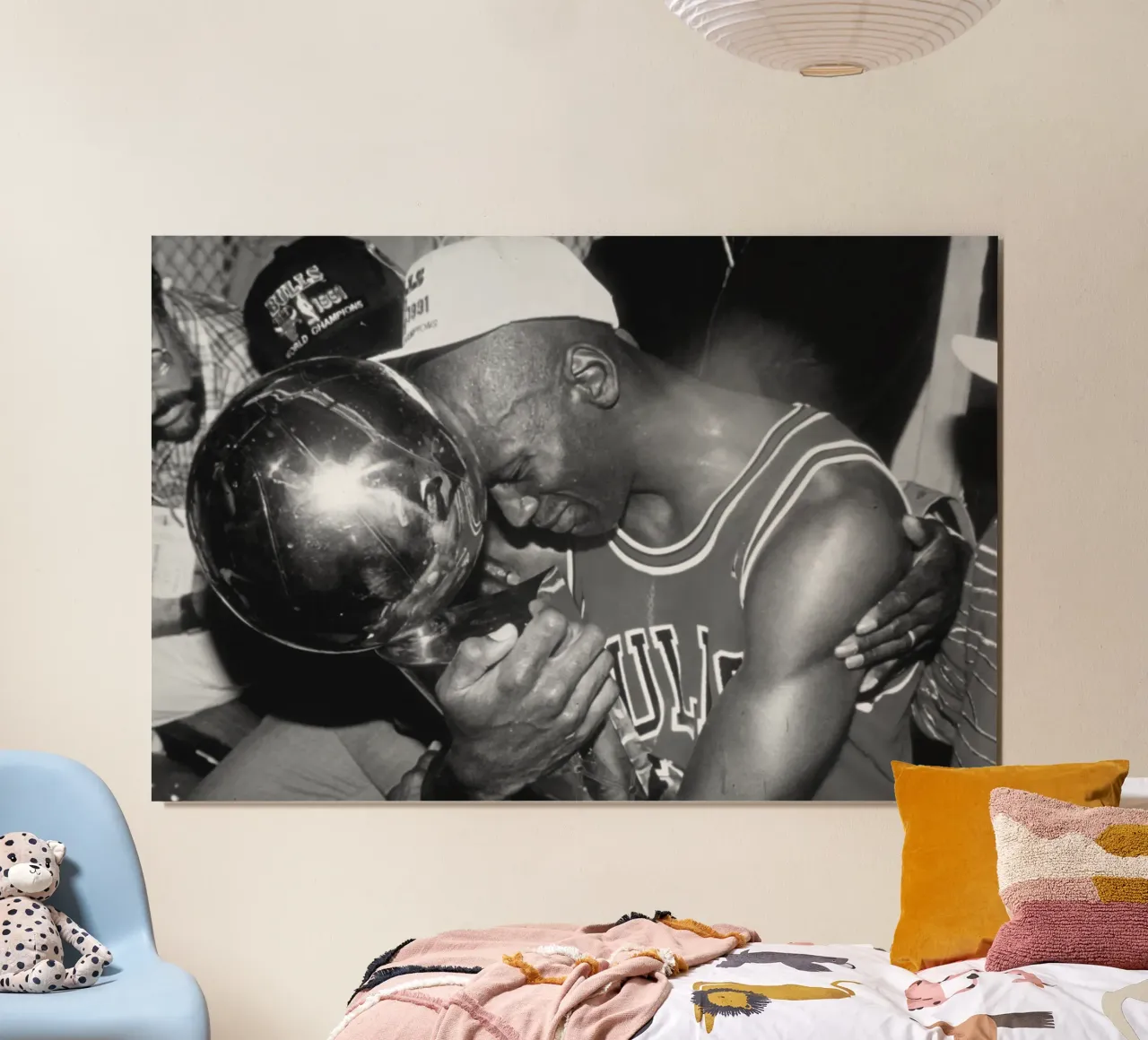 Jordan abbraccia la Coppa BW poster da FAKE ARTWORK STORE