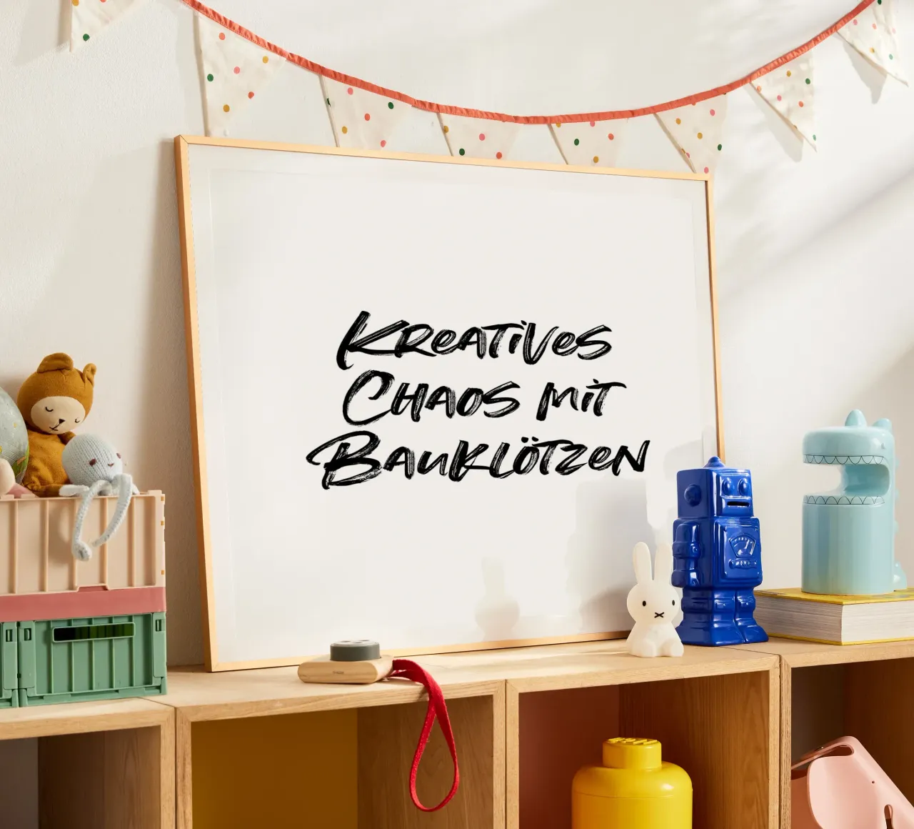 Kreatives Chaos mit Bauklötzen | Kinderzimmer poster with plastic frame by just typo