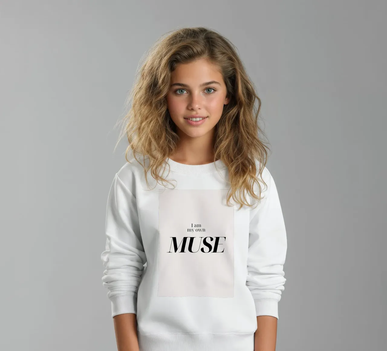 "I Am My Own MUSE" - Impresión tipográfica de empoderamiento sudadera para niño de NorwesClub