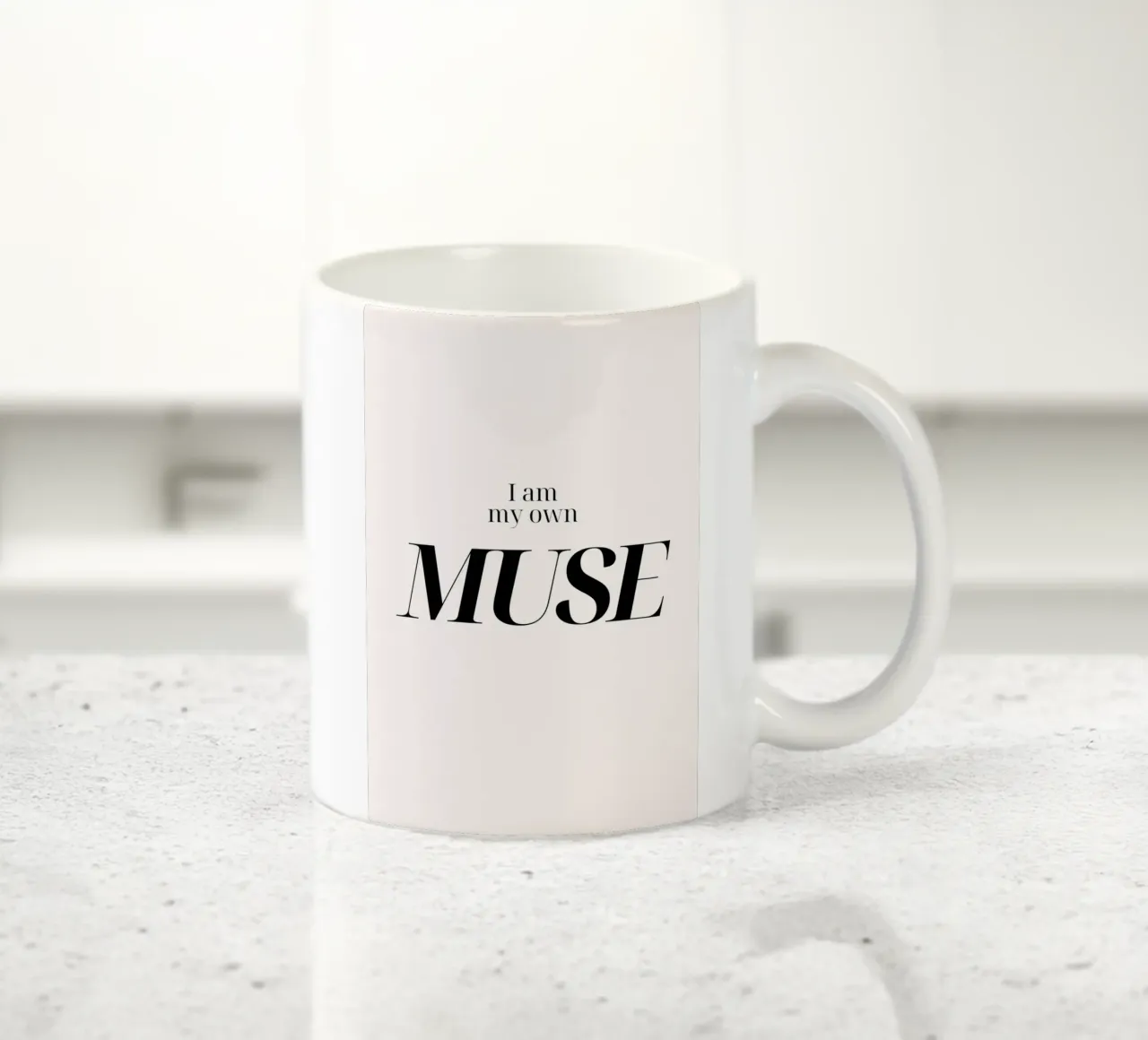 "I Am My Own MUSE" - Impresión tipográfica de empoderamiento taza de cerámica de NorwesClub