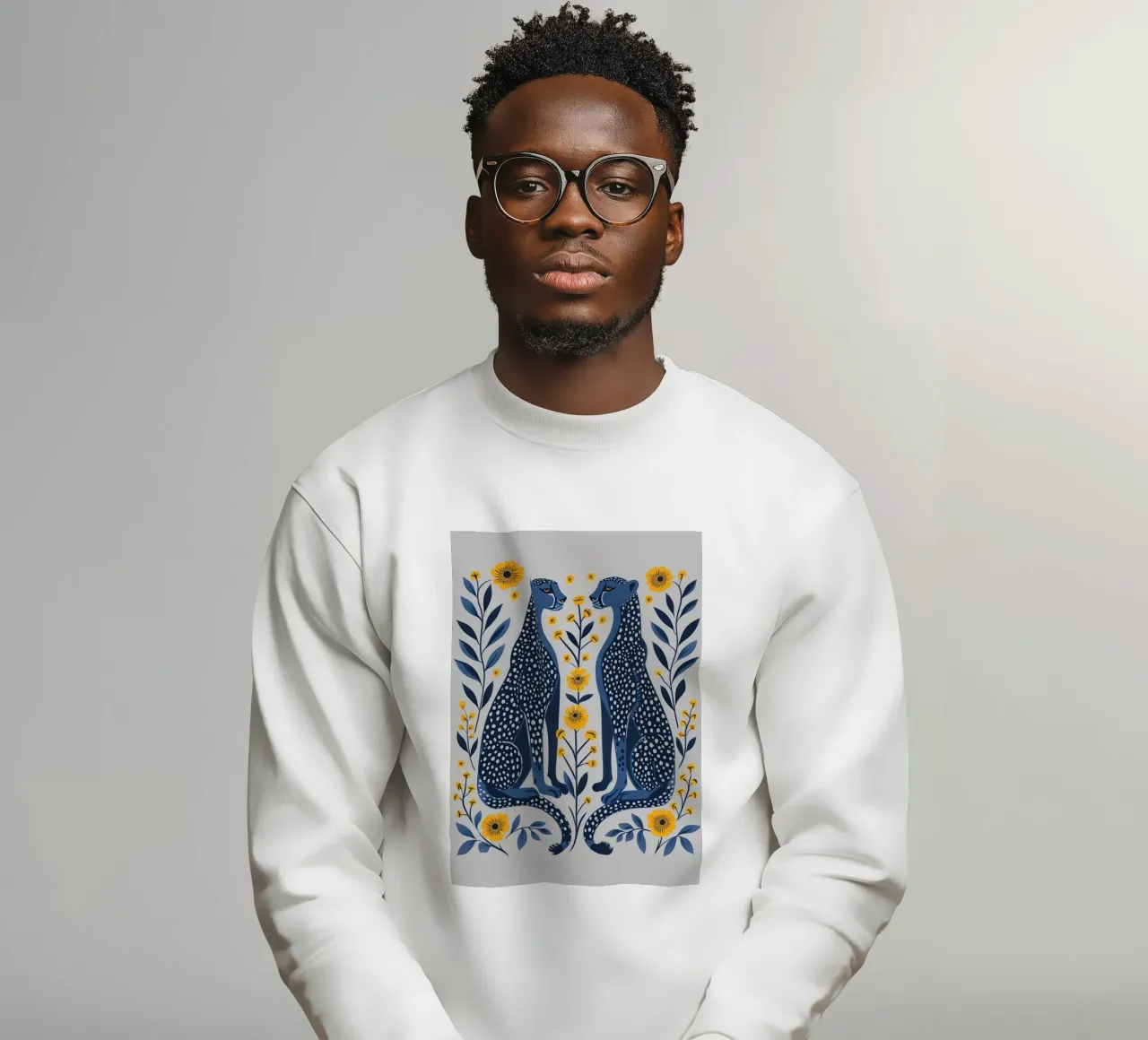 Guepardos índigo y flores de caléndula - Folk Art Print sudadera de NorwesClub