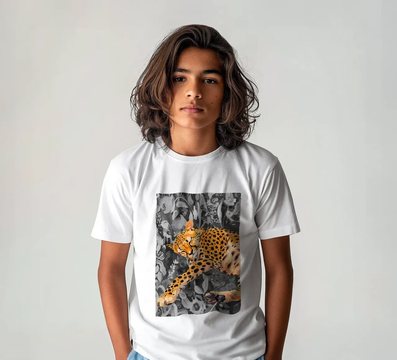 Leopardo descansando - Impresión Pop Art de la jungla vibrante camiseta para niños de NorwesClub