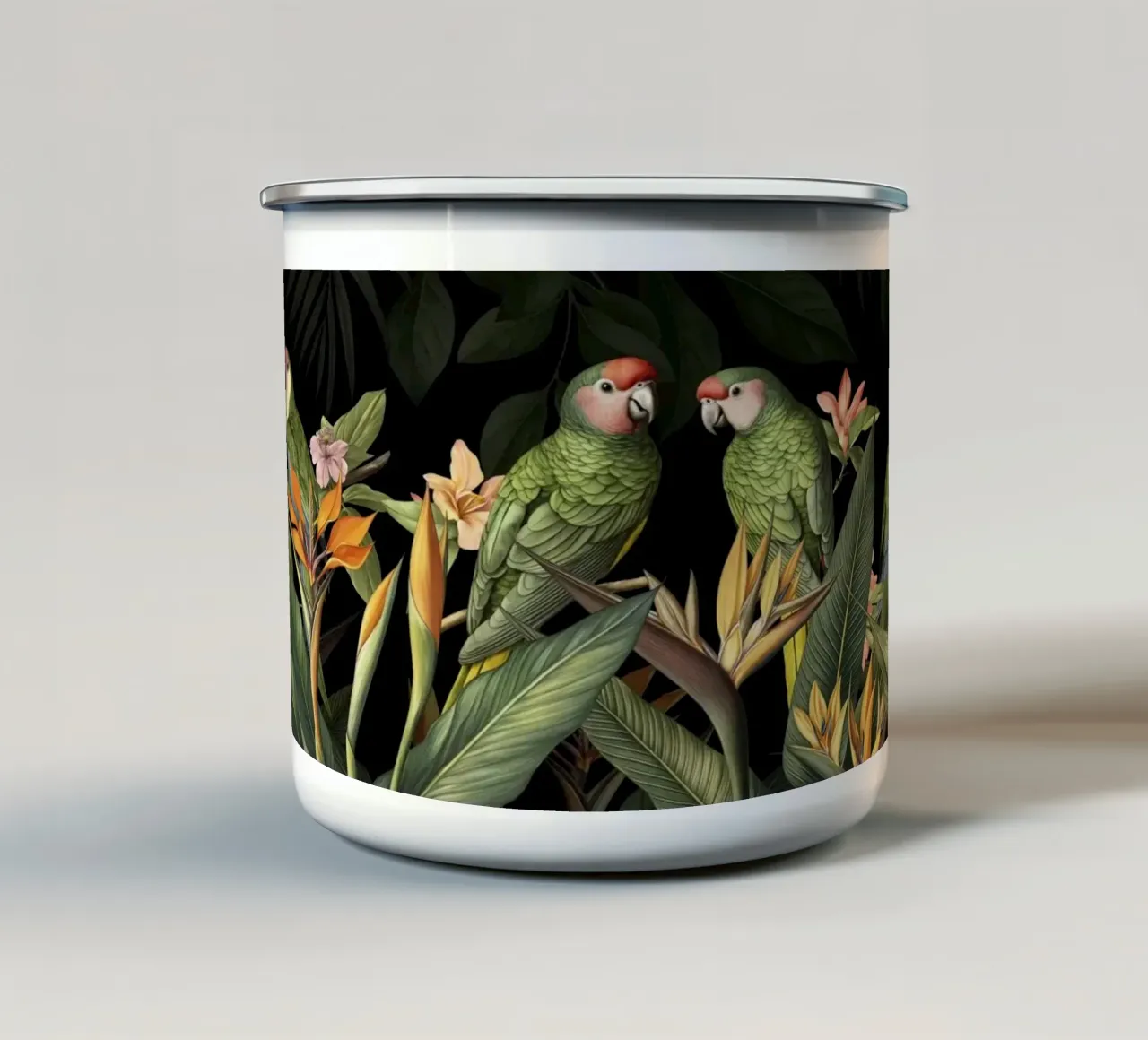 Raccolta di uccelli tropicali verde umido tazza in smalto da Andrea Haase Vintage World
