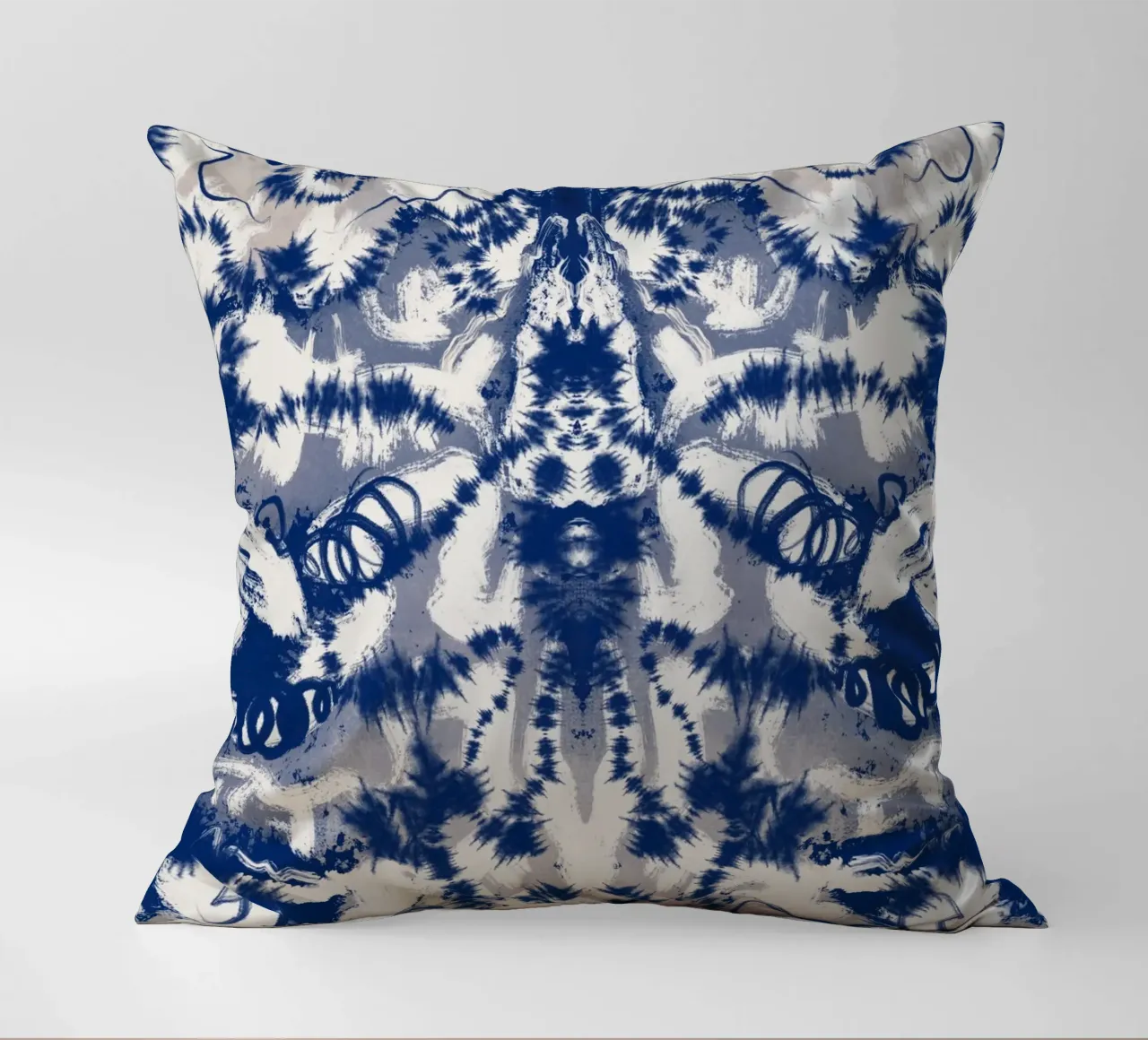 Cina blu rorschach 05 cuscino da Little Dean