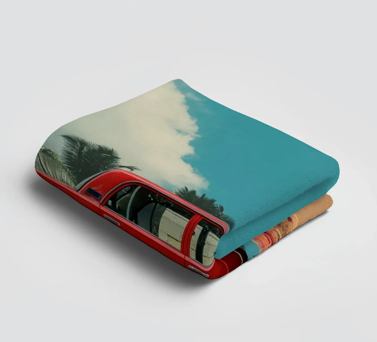 Red Car Tropical Road Trip serviette de bain de Berwies Artwork