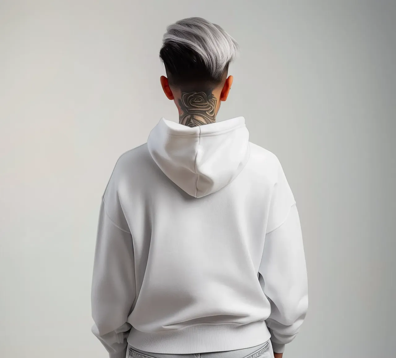 Grooviges abstraktes Retro-Muster in Gelb und Lavendel Hoodie von The Art Club