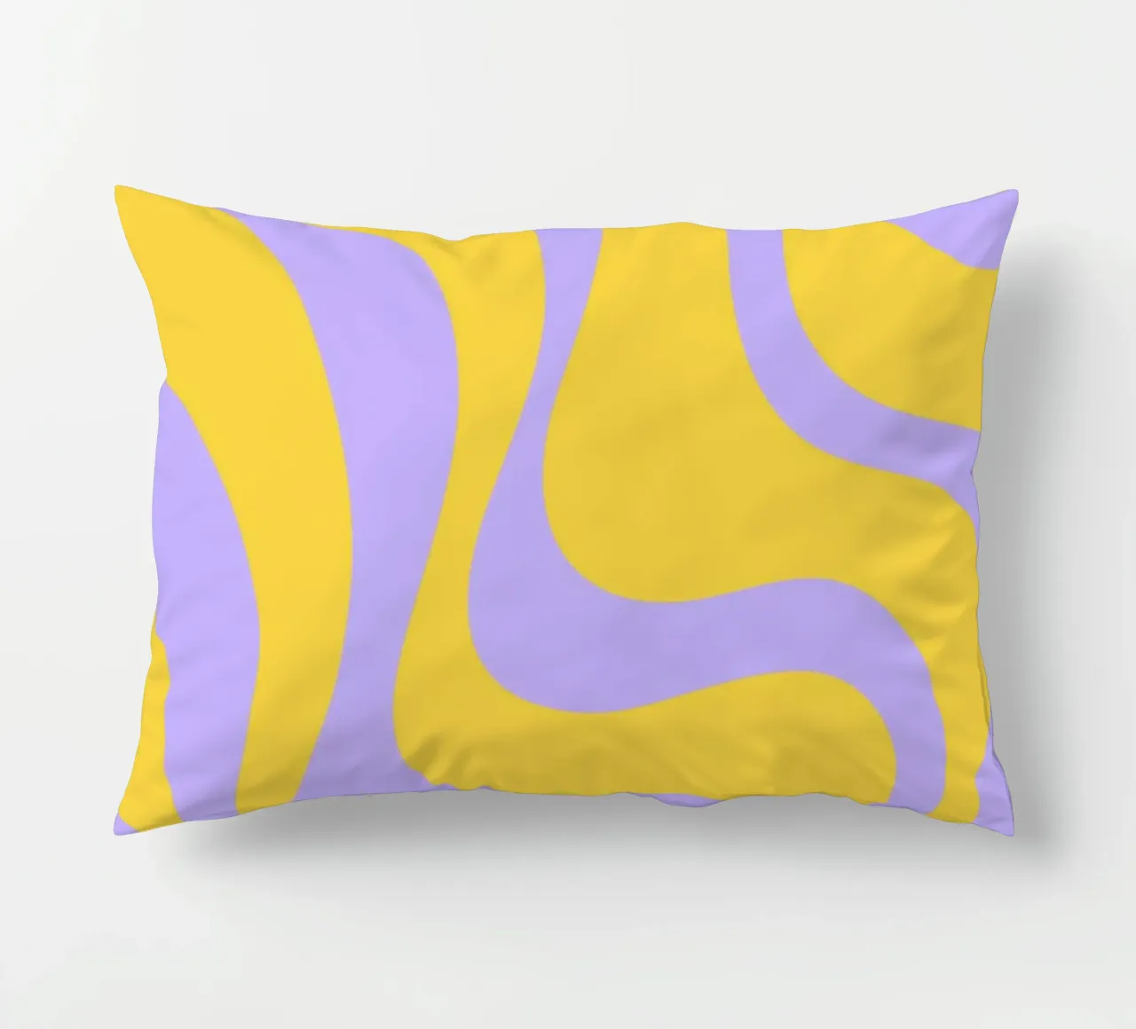Grooviges abstraktes Retro-Muster in Gelb und Lavendel Kissen von The Art Club