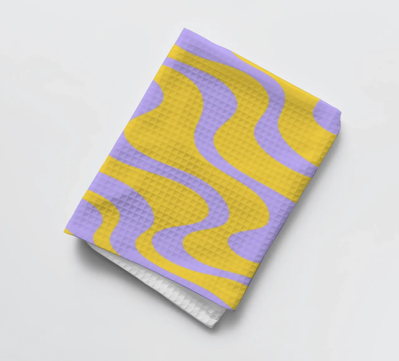 Groovy Retro Abstract Pattern in Yellow and Lavender (Motif abstrait rétro groovy en jaune et lavande) torchon de The Art Club