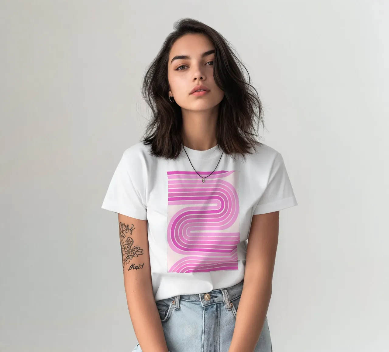 Design retrò a linee curve t-shirt da The Art Club