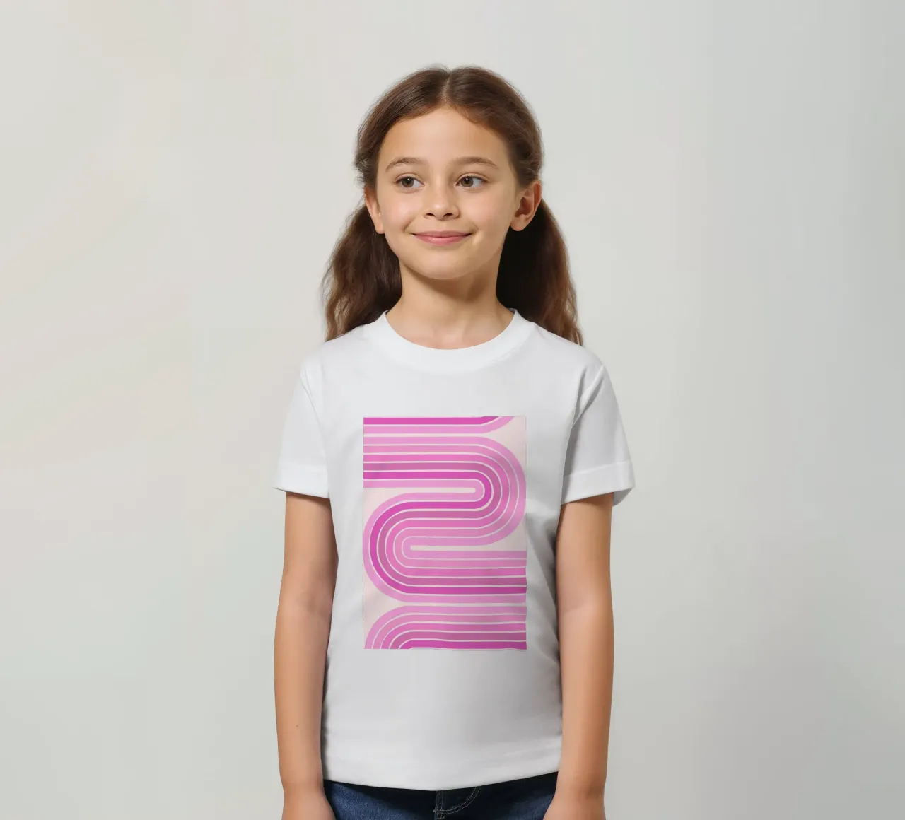 Design retrò a linee curve t-shirt bambini da The Art Club