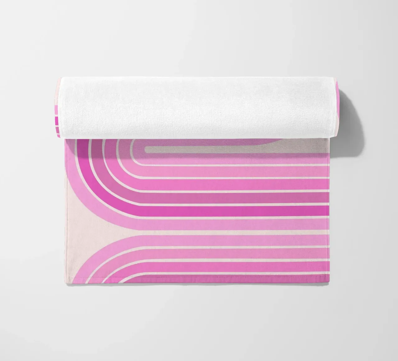 Design retrò a linee curve telo mare da The Art Club