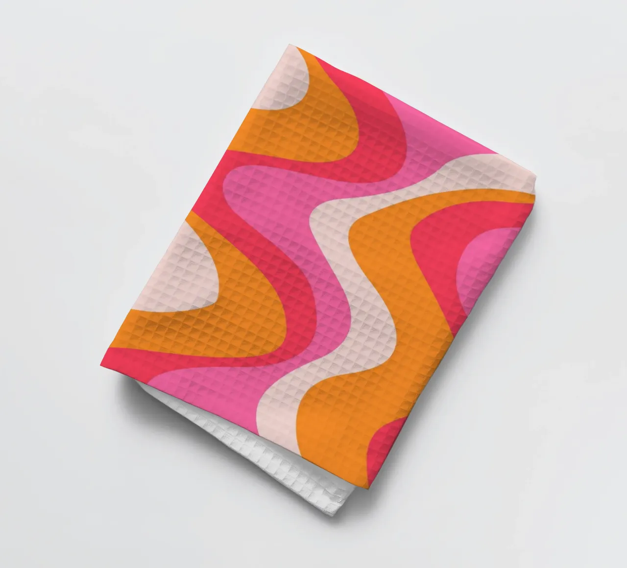 Vibrant motif rétro ondulé dans les tons rose, orange et corail torchon de The Art Club
