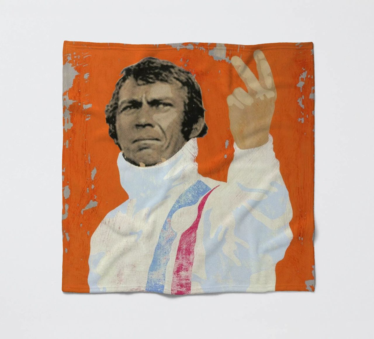 Steve McQueen coperta in pile da Andy Bridge
