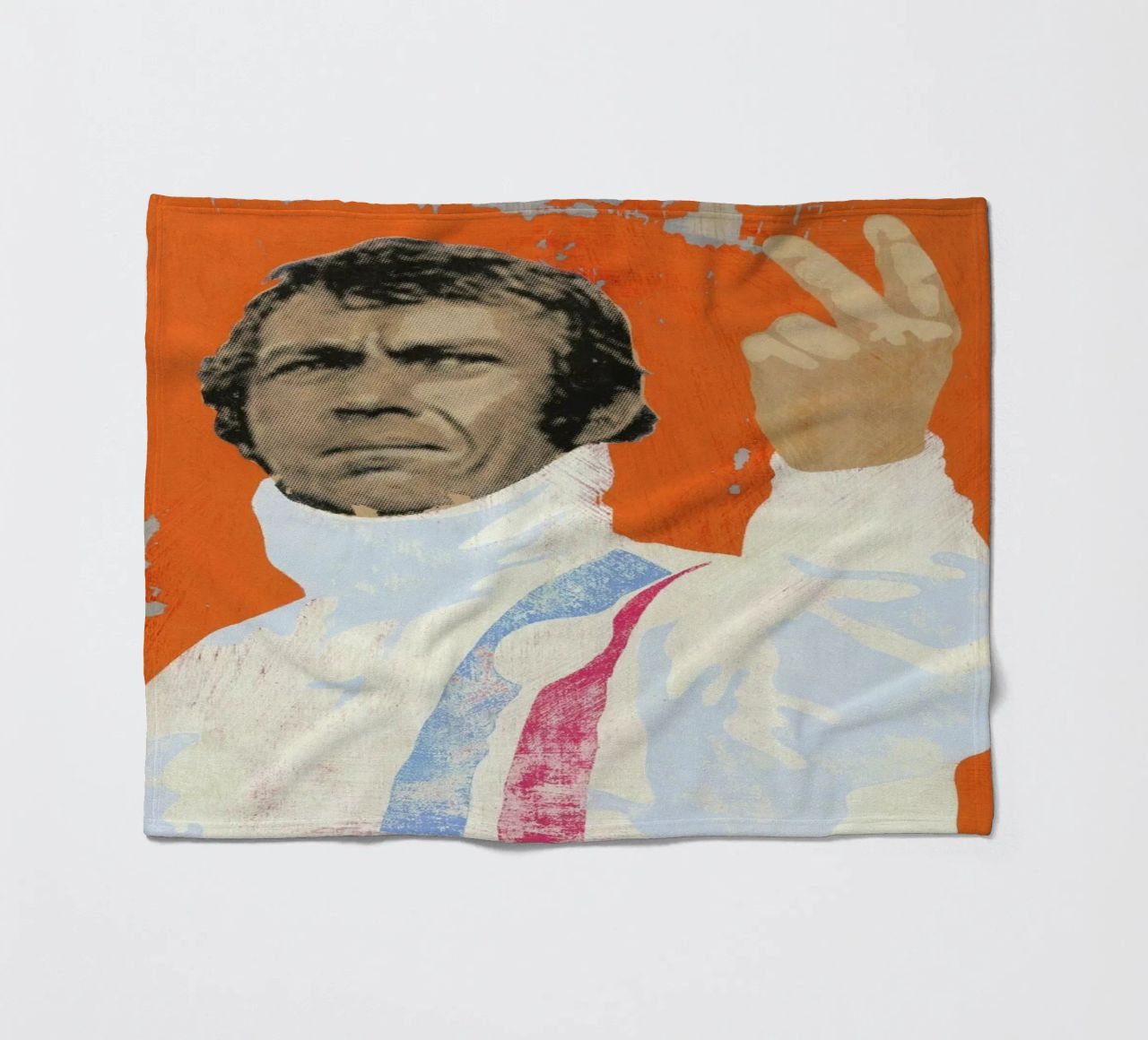 Steve McQueen coperta in pile da Andy Bridge