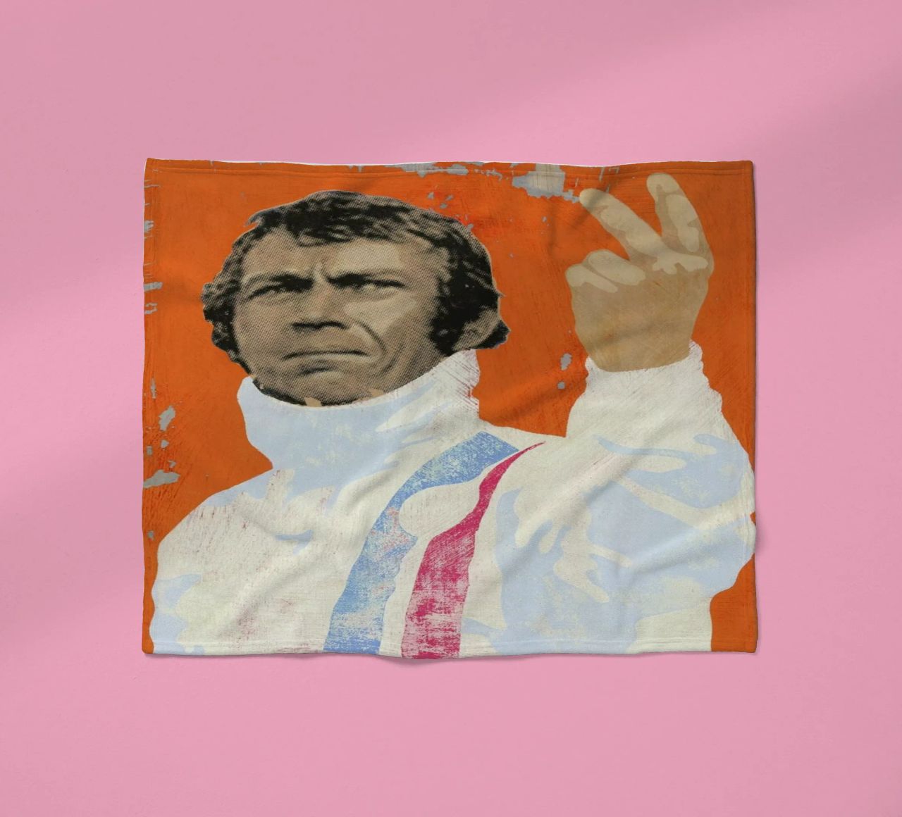 Steve McQueen coperta in pile da Andy Bridge