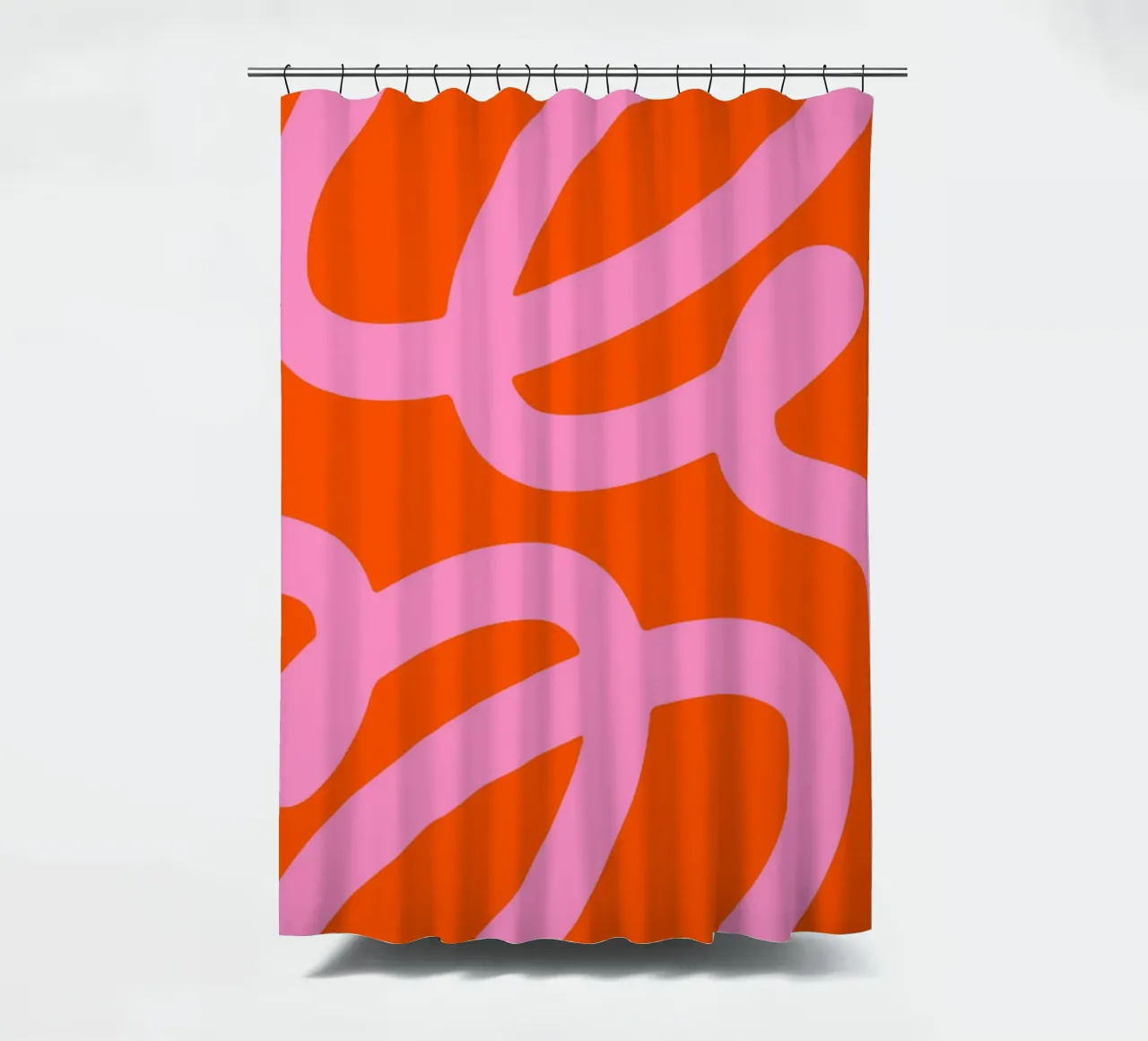Kühnes abstraktes Kritzeldesign in Rosa und Orange Duschvorhang von The Art Club