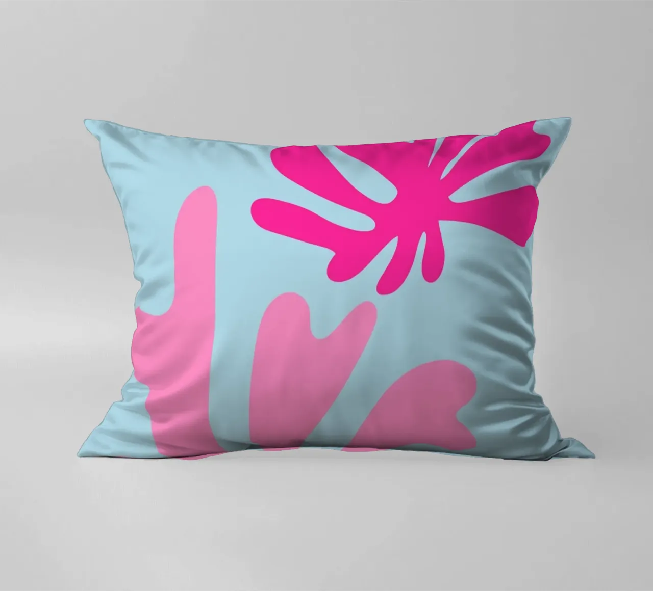 Forme botaniche astratte in rosa e blu con arancione cuscino da The Art Club