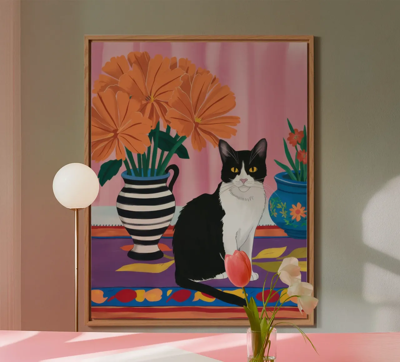 Gatto su un vaso a righe alluminio dibond da Veil Maya