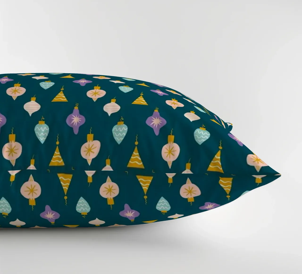 Christmas Pattern No 16 cuscino da treechild