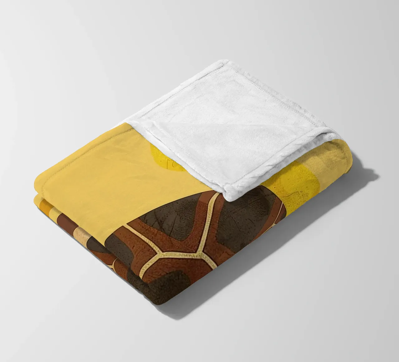 Tortue à l'expression joyeuse sur un tableau jaune vif plaid polaire de DesignDoodle