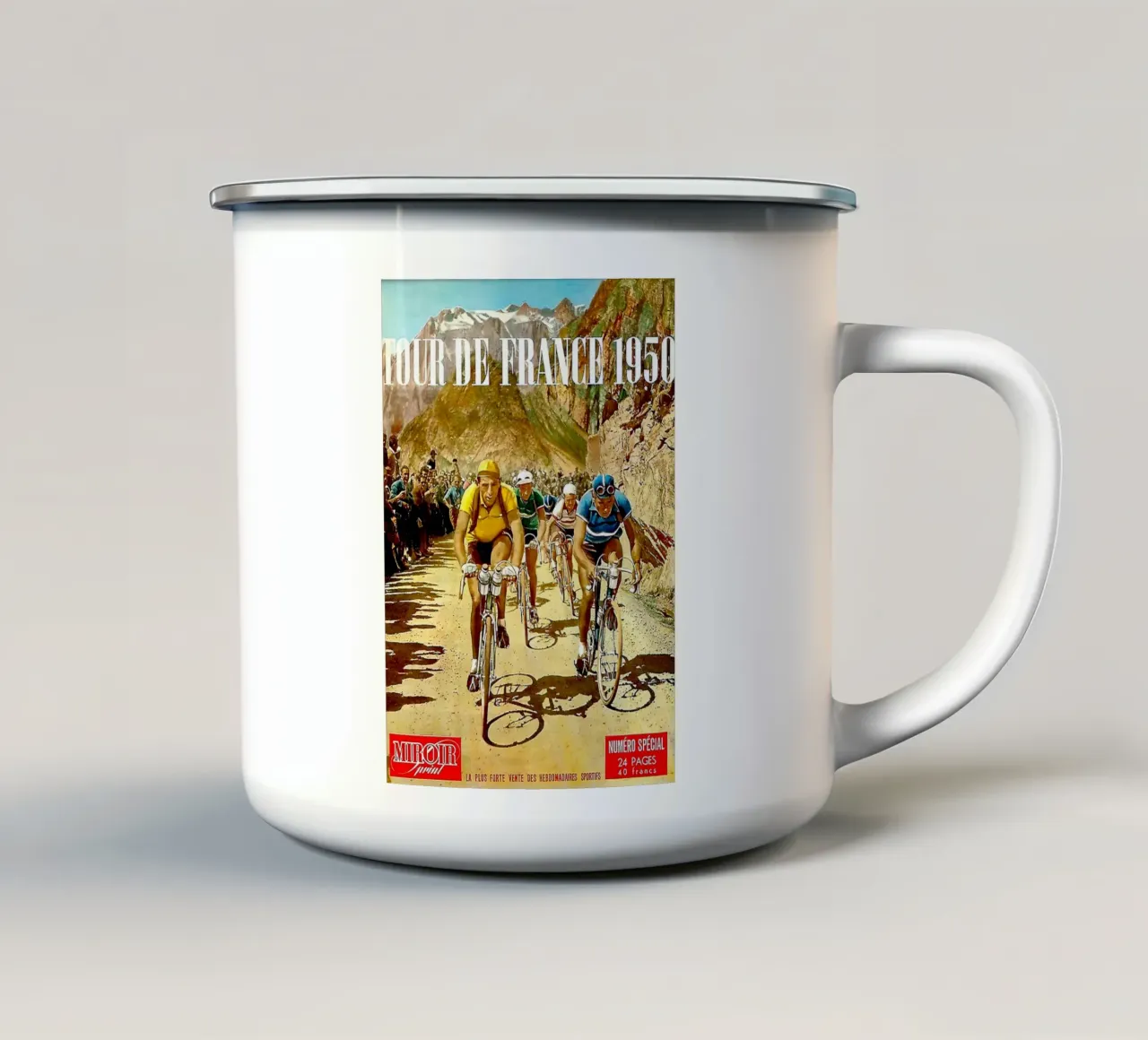 montagne in bicicletta tazza in smalto da Elliott Walsh