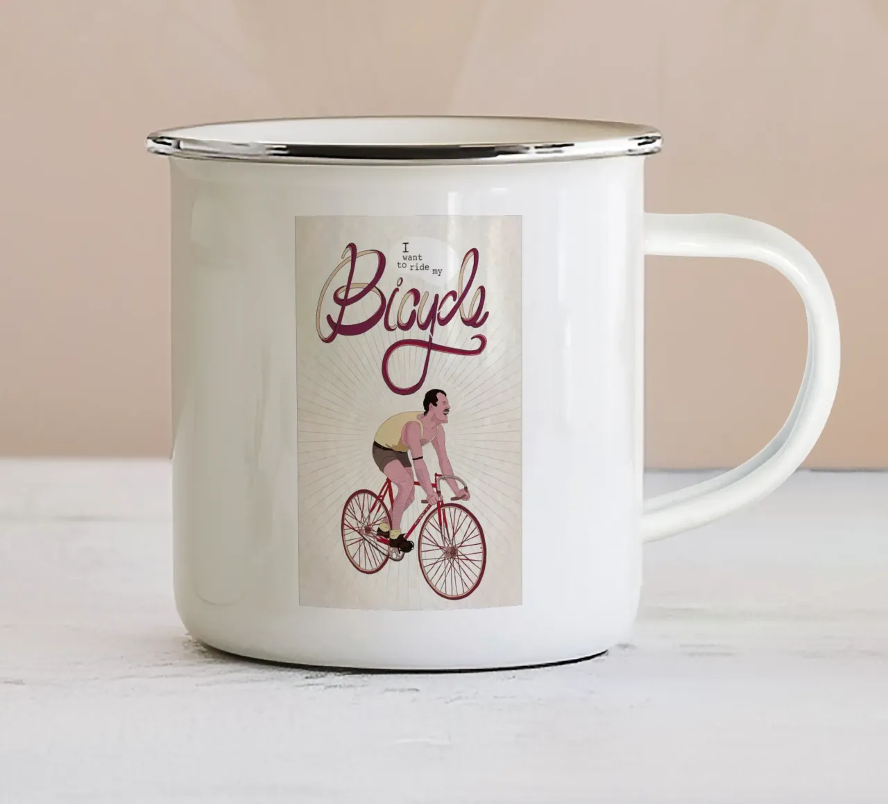 canotta per bicicletta tazza in smalto da Elliott Walsh