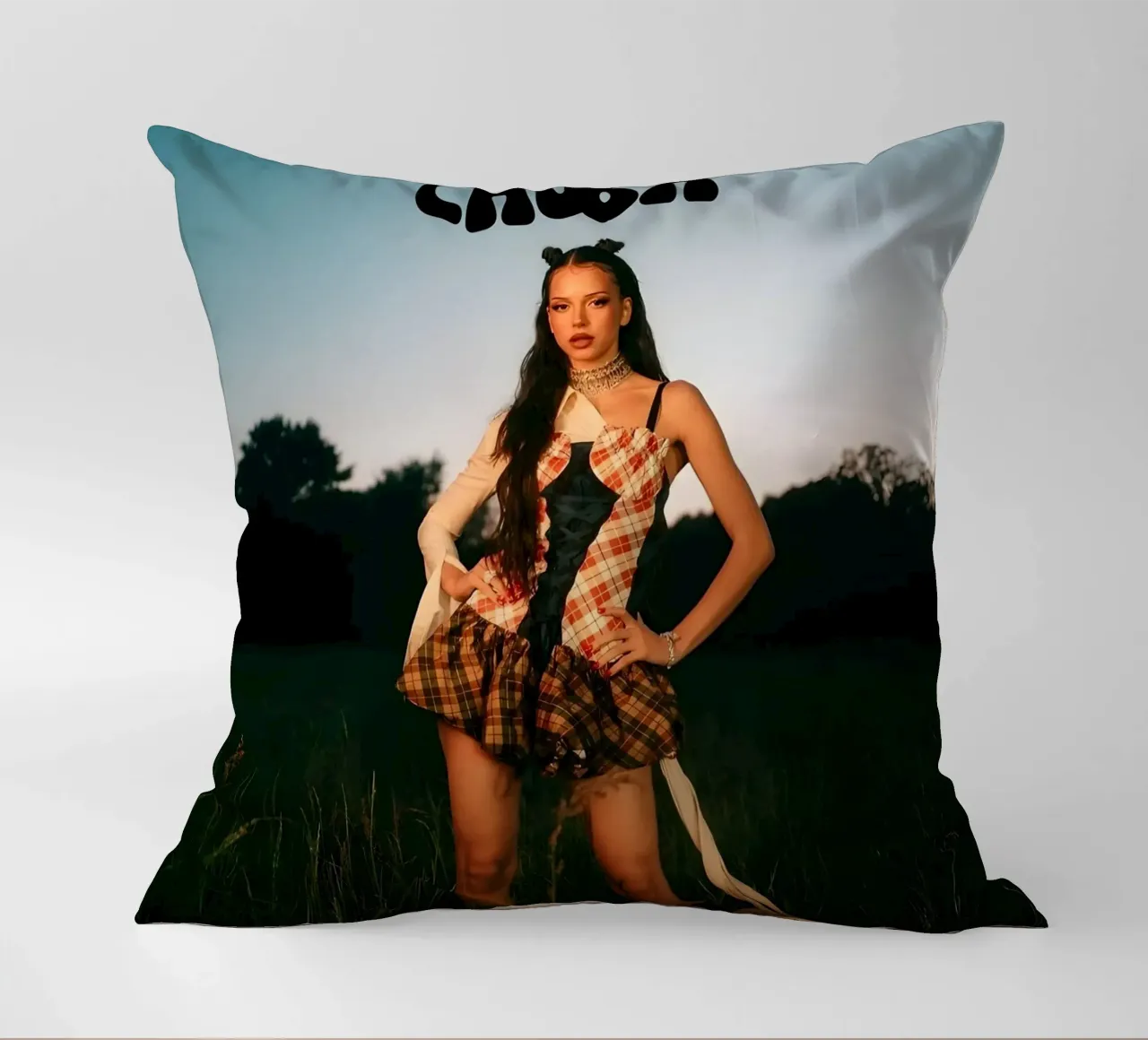 Nina Chuba V1 cuscino da vintage